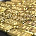 Gold price drops by Rs 2,600 per tola in Pakistan