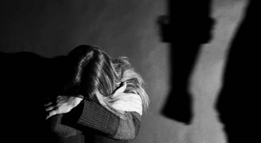 2 minors injured after husband-wife quarrel in Gujranwala