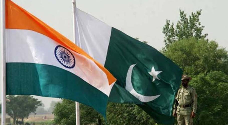 India claims arresting six Pakistani with heroin in the Arabian Sea
