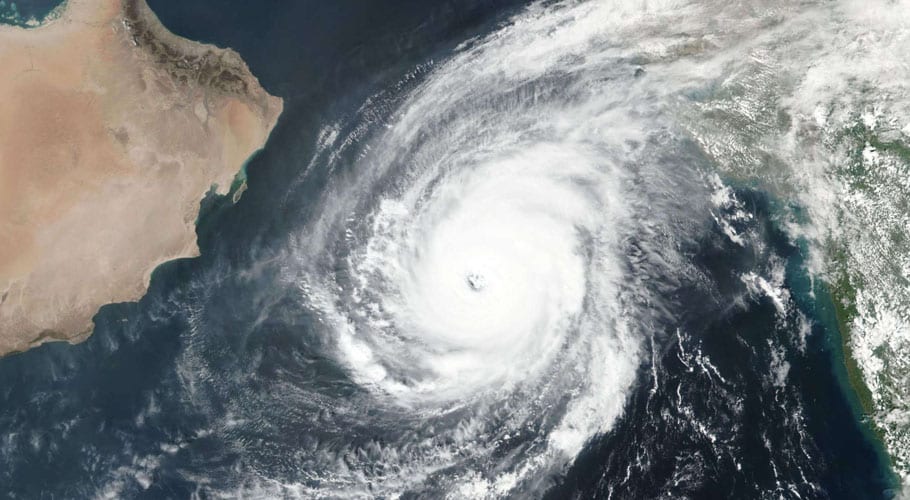 Rain expected in Karachi today due to Cyclone Kyarr