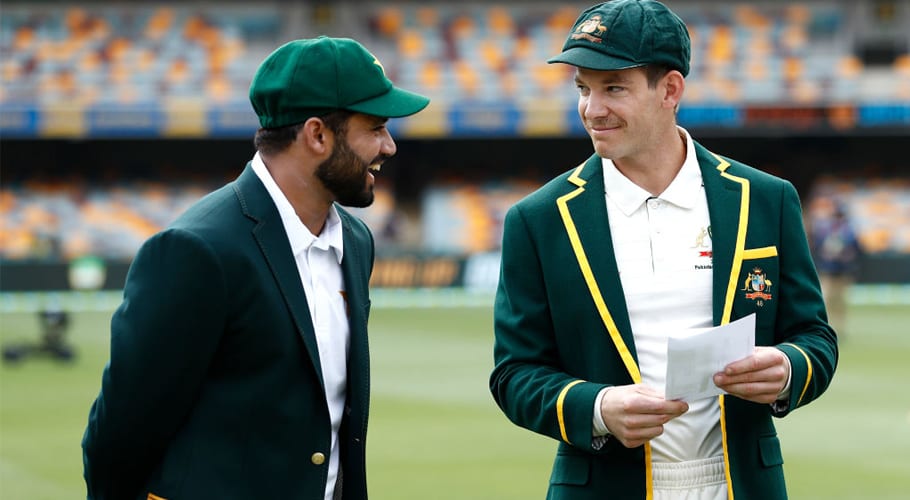 Australia bat first in day-night Adelaide Test against Pakistan
