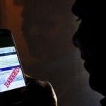 Pakistan to consider banning social sites in govt offices