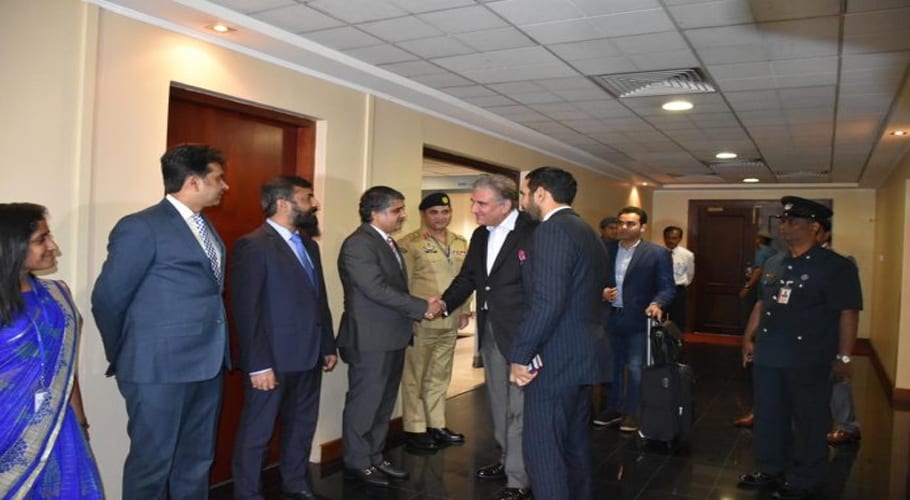 FM Qureshi lands in Sri Lanka for two-day visit