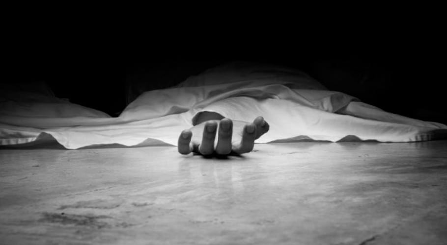 Body of 15-year-old boy found hanging from tree in Karachi