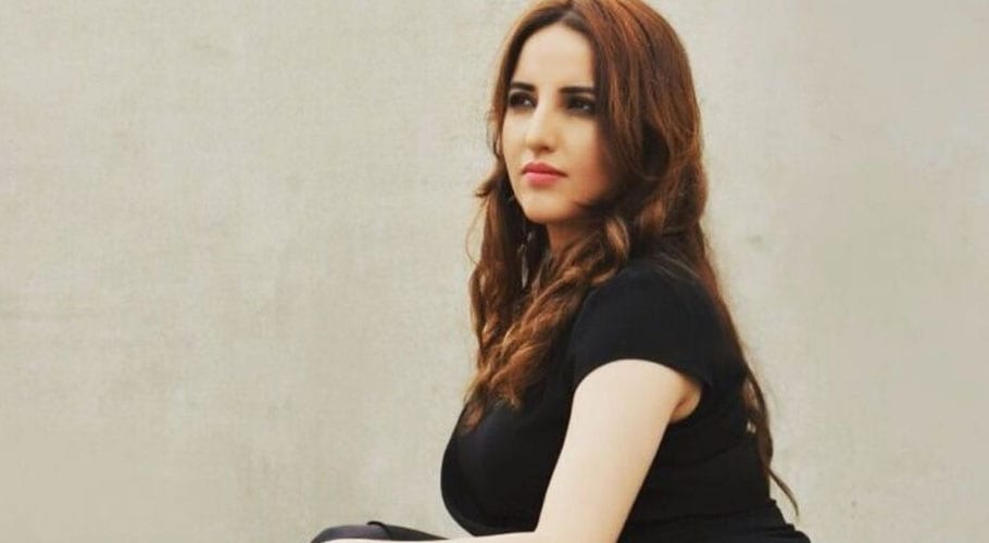 Hareem Shah storms the internet with new dance video