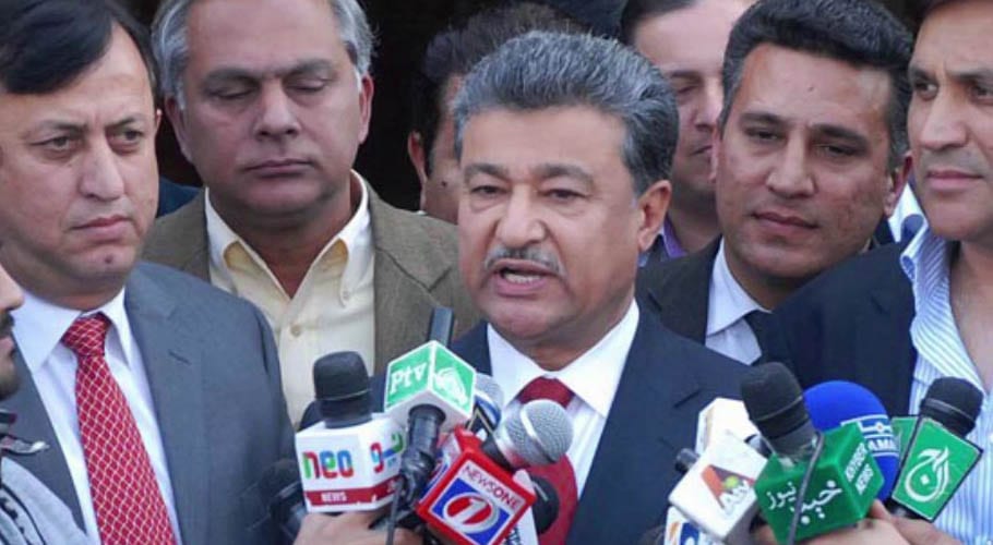 Islamabad Mayor Sheikh Ansar Aziz has been suspended for a 90-day period over corruption allegations, according to the interior ministry.
