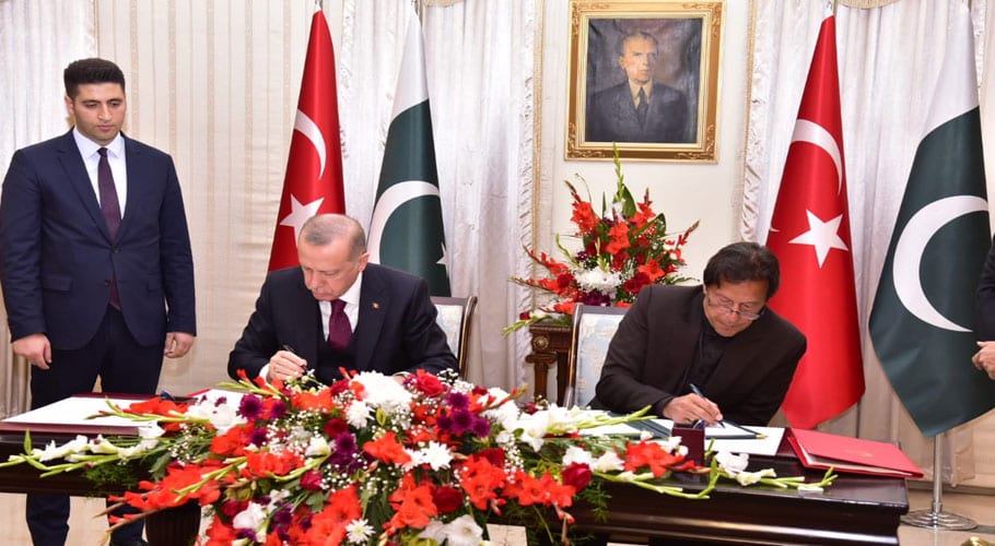 Pakistan, Turkey inks thirteen MoUs for cooperation in various fields