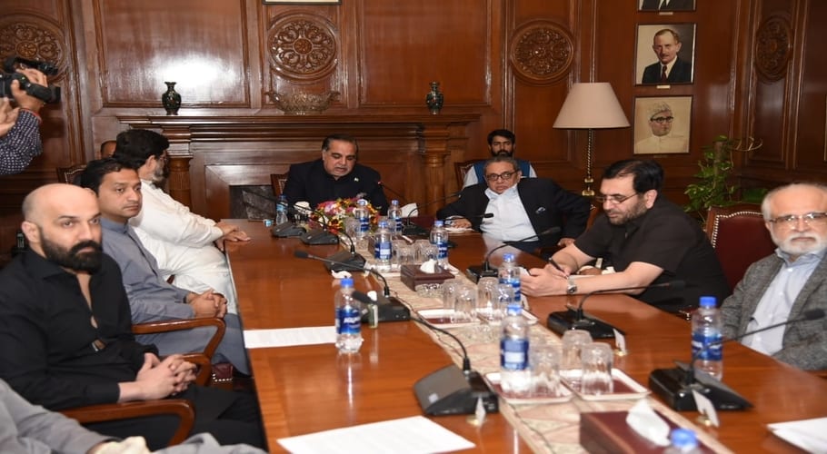 Federal govt is providing support to business community: Imran Ismail