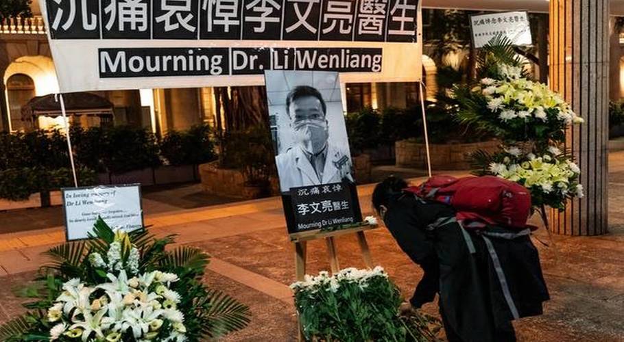 China mourns coronavirus victims with three-minute silence