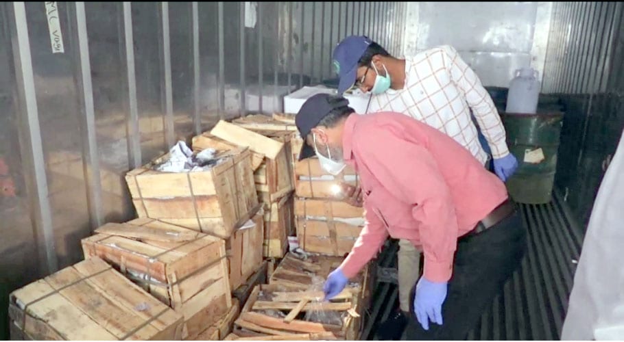 Punjab Food Authority seals juice factory in Lahore