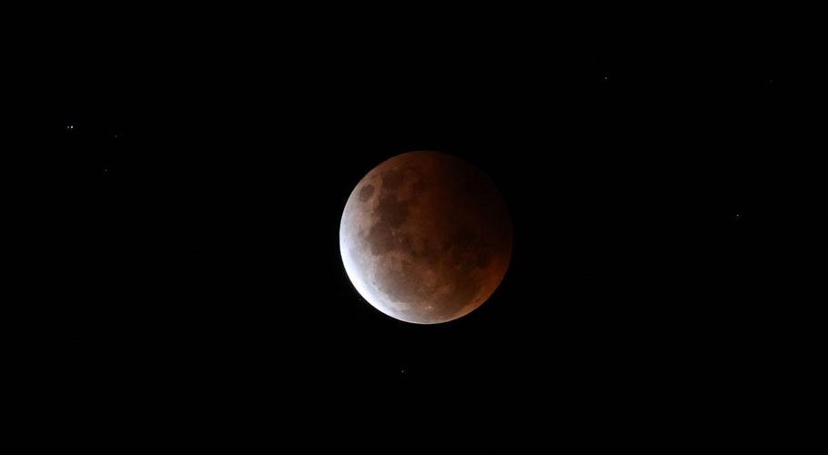 federal govt private moon sighting committees ban