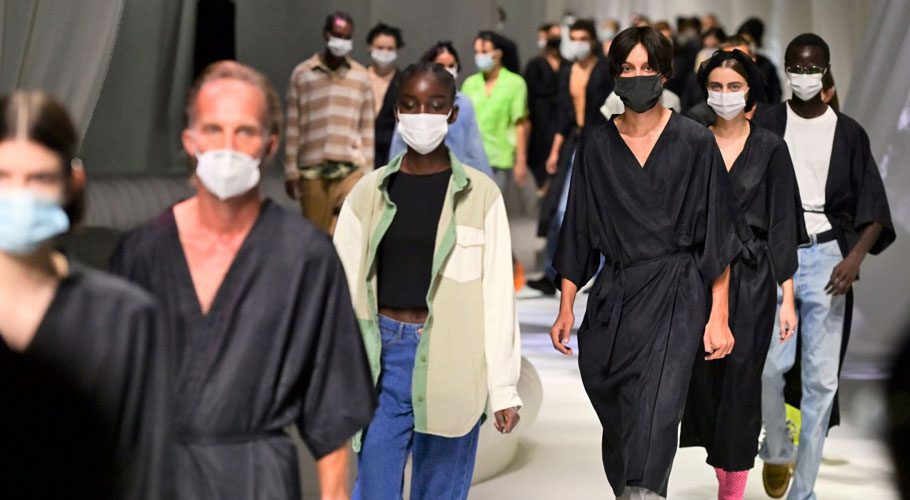 Milan Men´s Fashion Week has recently wrapped up, following Giorgio Armani´s first live runway show since coronavirus that opened the door to a return to normality for the industry.