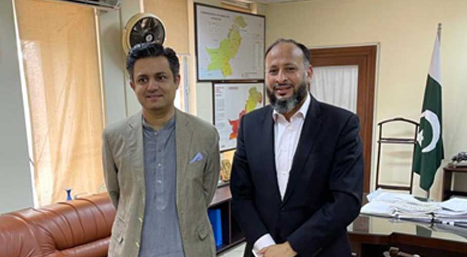 K-Electric CEO meets Energy Minister Hammad Azhar