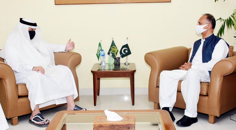 Ambassador of Saudi Arabia in Pakistan Nawaf bin Said Al-Maliki called on Minister for Economic Affairs Omar Ayub. Source: PID