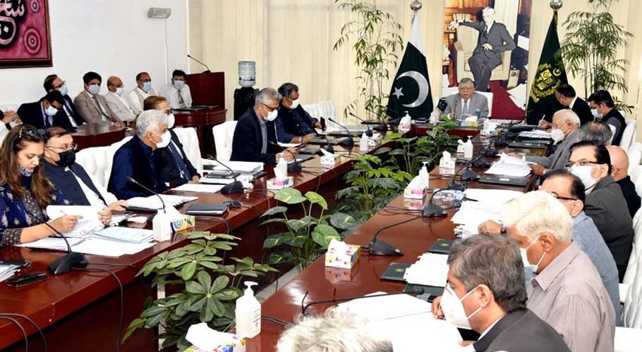 Minister for Finance and Revenue Shaukat Tarin chaired the meeting of the ECC. Source: Radio Pakistan/PID