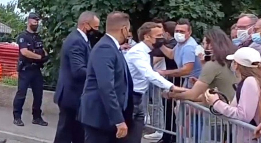 Tarel attacked Macron when the French president was shaking hands with the public: Source: Reuters