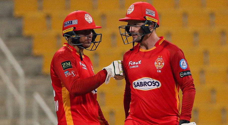 Usman Khawaja and Colin Munro opened the innings for Islamabad United. Source: Twitter.