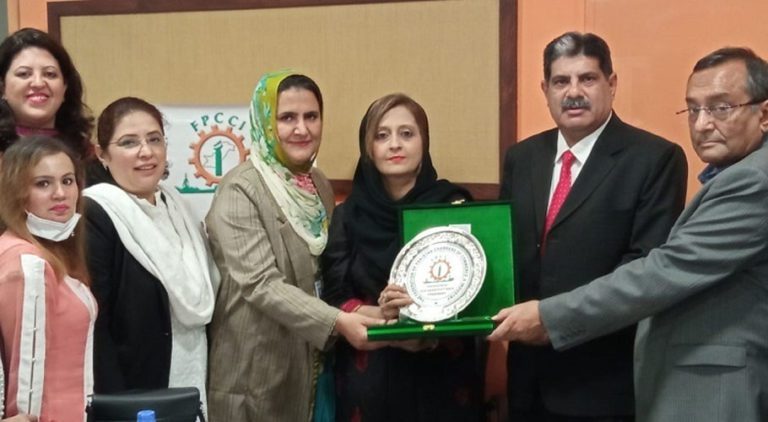 The SECP assured to assist women entrepreneurs. Source: MM News/PR