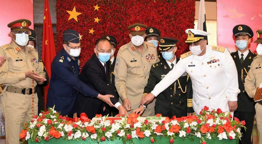 China vows to ‘always stand together’ with Pakistan in all challenges