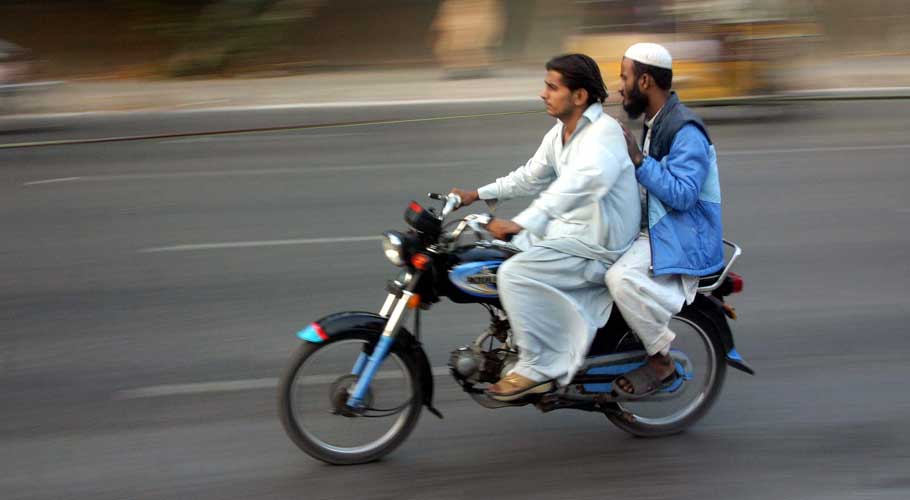Inter-provincial public transport will continue its operations