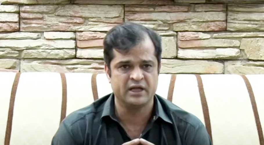 Liaquat Shahwani addressing a press conference in Islamabad