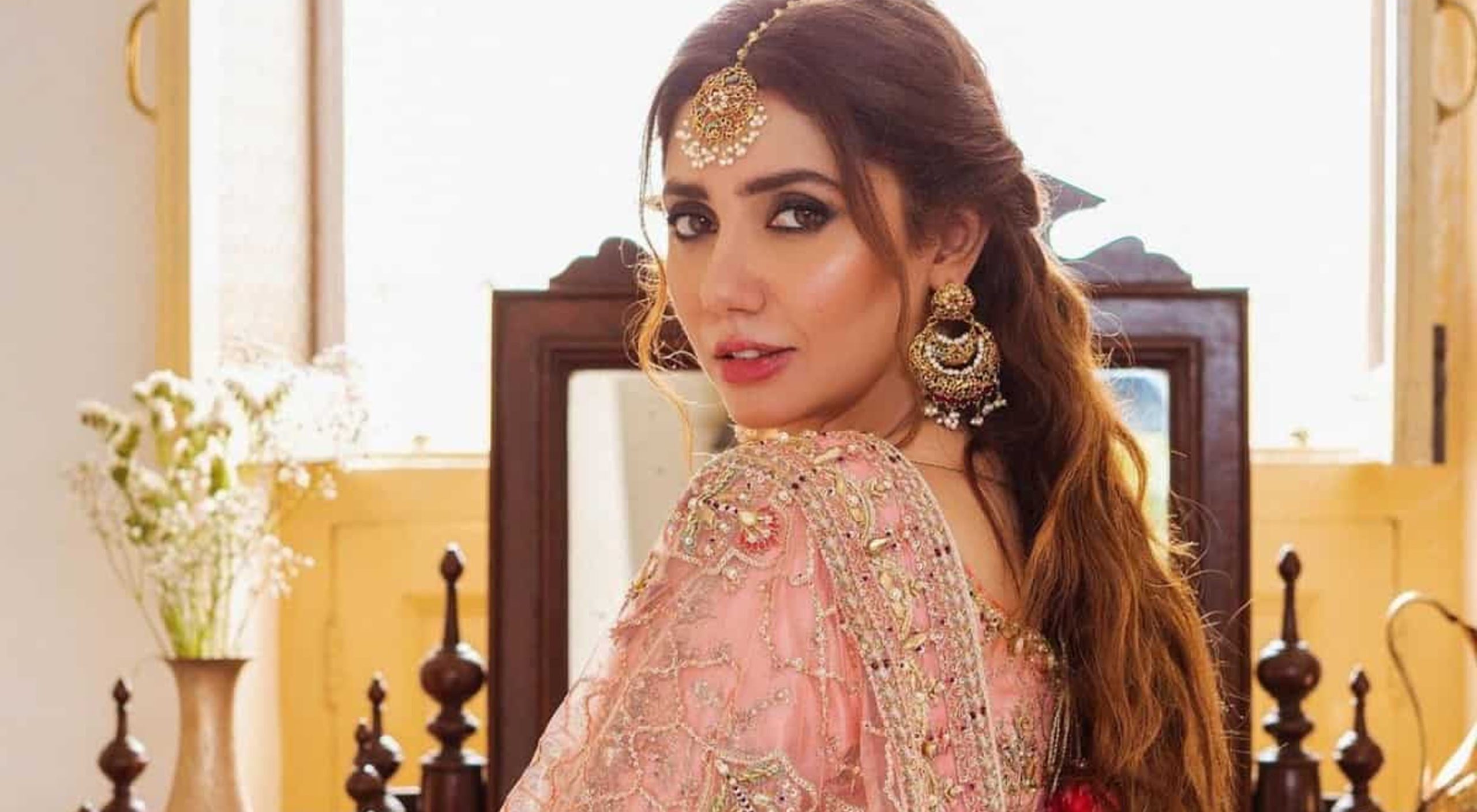 Mahira Khan was dancing at the wedding of Sultana Siddqui's grandson.