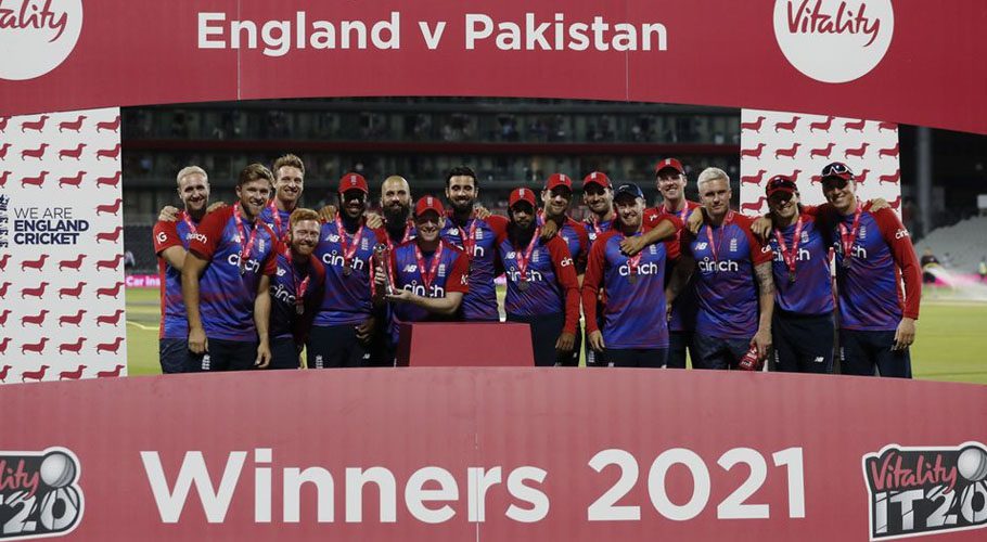 England team celebrate winning the match and the series. Source: Reuters.  