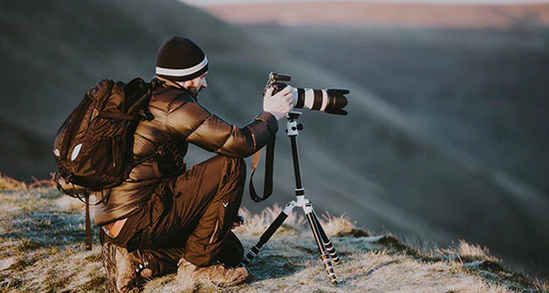 The first color photograph was taken in 1861 by James Maxwell (Photo: NDTV)