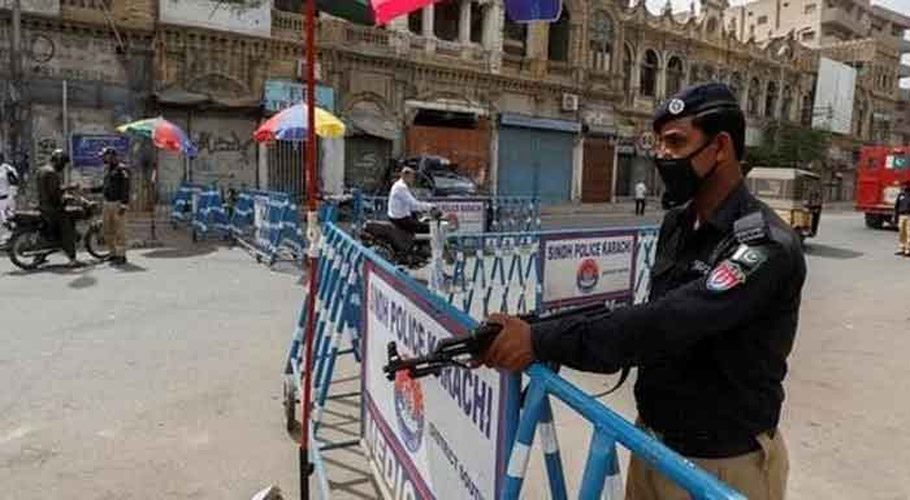 It may be recalled that earlier the markets were closed only on Fridays and Sundays due to coronavirus (PHOTO: ONLINE)