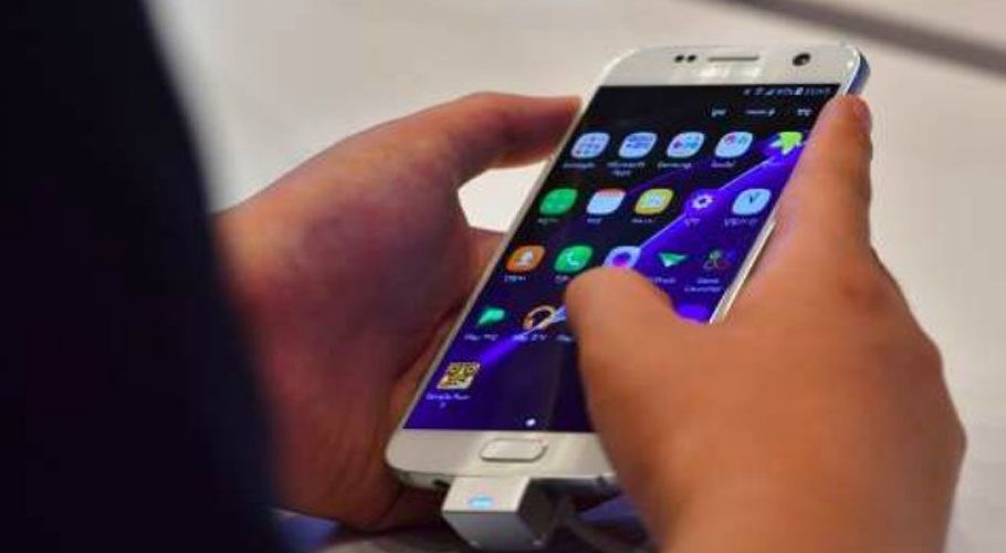 Govt to provide smartphone to every Pakistani in easy installments, announces IT Minister