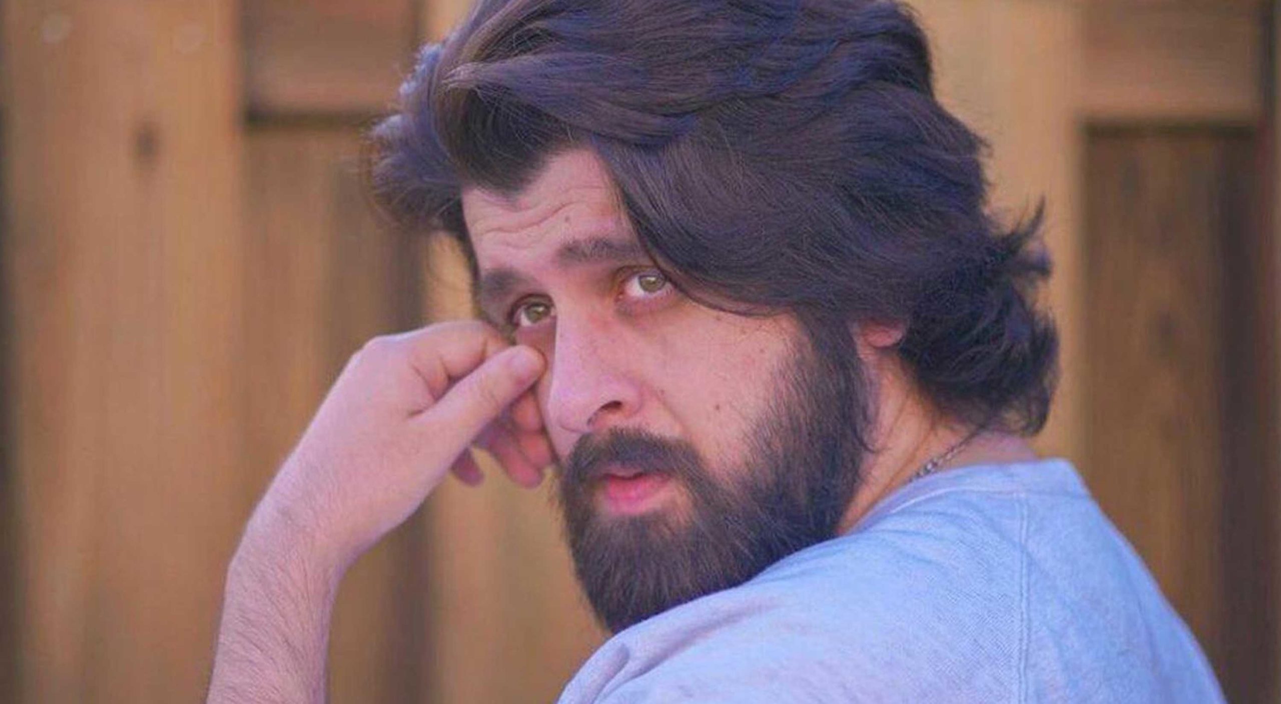 Actor Meiraj Haq saves woman being beaten by husband publicly