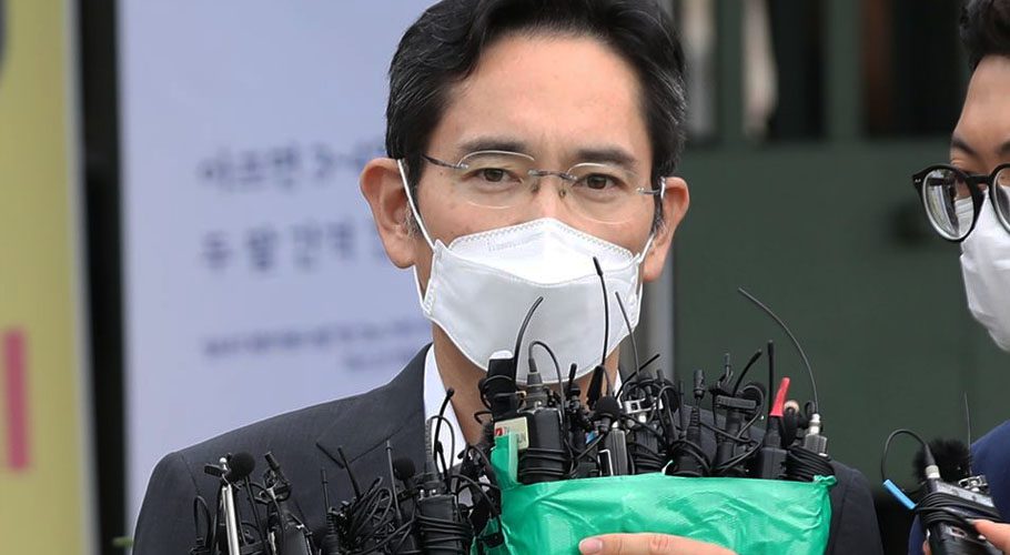 Samsung Electronics Vice Chairman Jay Y. Lee was convicted of bribery and embezzlement. Source: Reuters.