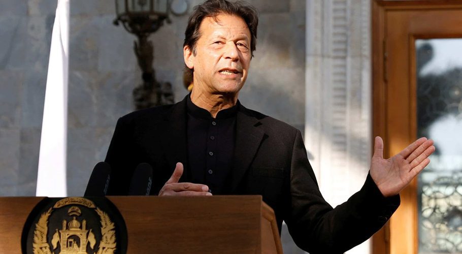 Prime Minister Imran Khan said that why millions of Afghan army did not fight? Did Pakistan ban them? (Photo: Hindustan Times)
