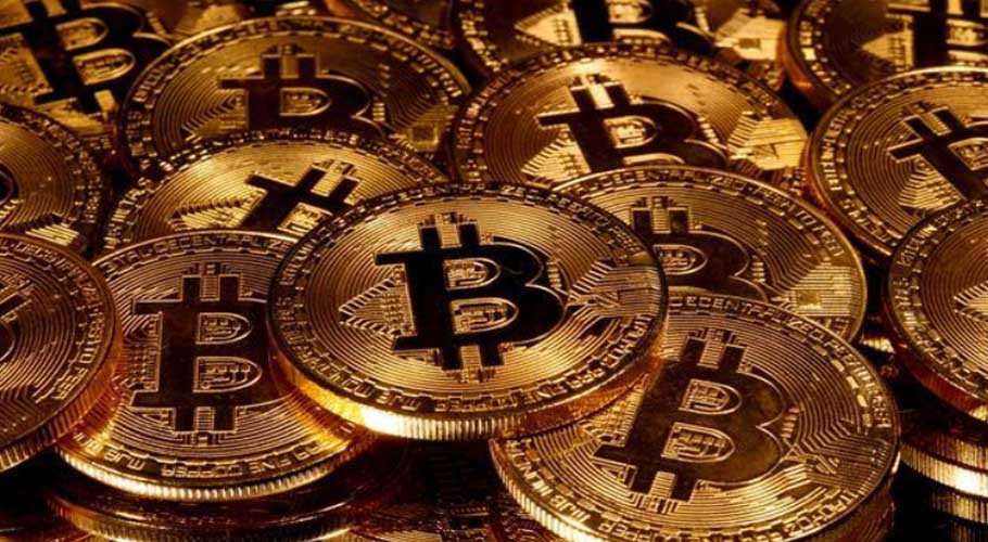 El Salvador buys 200 bitcoins as it becomes legal tender. (Source: Reuters)