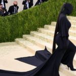 Kim Kardashian’s look from the MET Gala has gone crazy viral (TWITTER)
