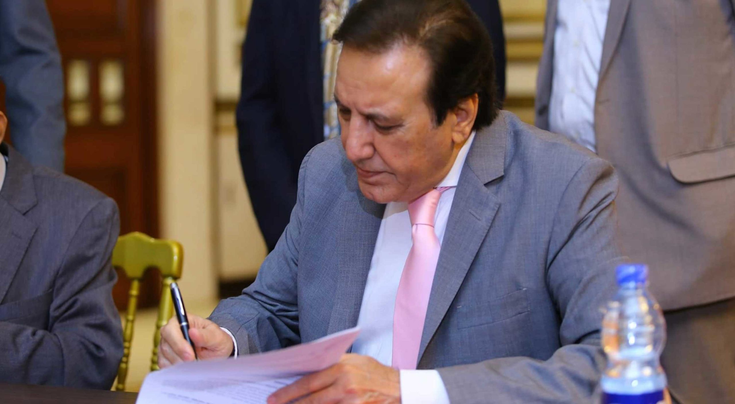 Jawed Sheikh partners with OTT Platform Mr Mufe Pakistan