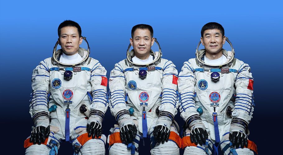 The capsule deployed its parachute and landed in the Gobi desert. Source: AFP.