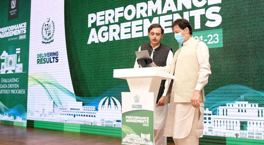 The prime minister urged the cabinet members to exceed the targets. Source: PID/APP.