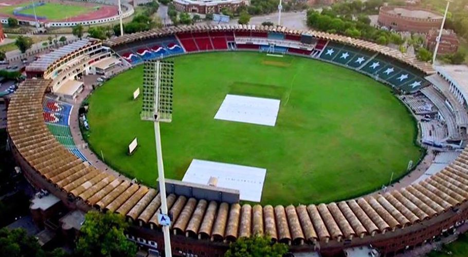 DC Lahore says that spectators have to show Corona certificate to watch the match. (Photo: Zameen.com)