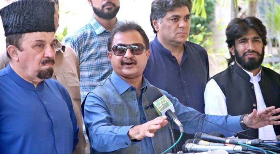 Haleem Adil Sheikh expressed concern on startling situation of HIV/AIDS. Source: APP.
