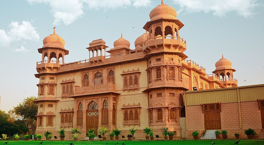 SHC orders to convert historic Mohatta Palace into medical college. Source: Wikipedia.