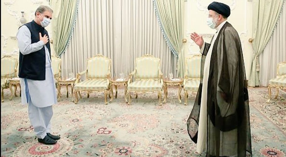 Foreign Minister Makhdoom Shah Mahmood Qureshi called on the President of Iran Syed Ibrahim Raisi in Tehran. Source: MOFA/PID.