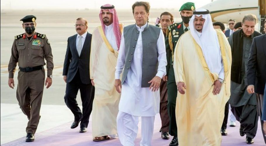 Prime Minister Imran Khan arrived in Saudi capital Riyadh. Source: APP.