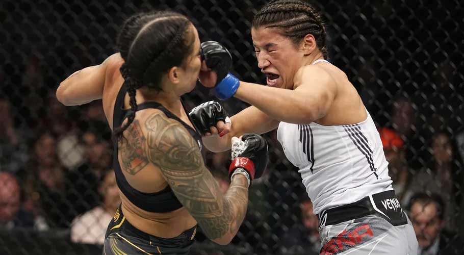 Julianna Pena stuns Amanda Nunes, Charles Oliveira retains against Dustin Poirier