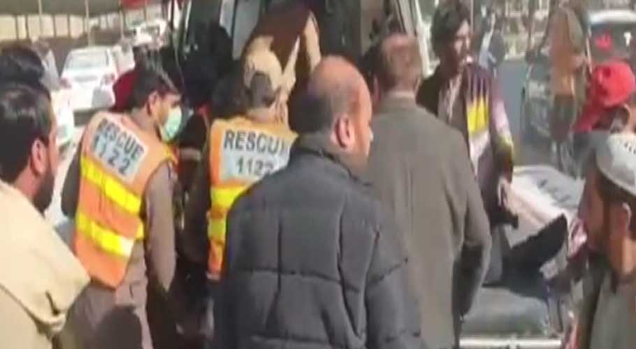 Investigation agencies cordon off crime scene, collect evidence. (Source: Dawn)