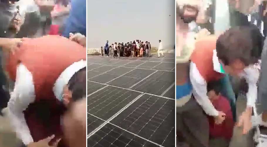 Man begged the crowd to spare life of the victim. (Source: Dawn)