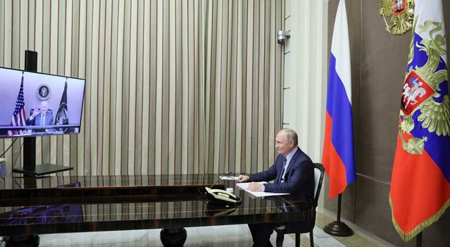 Biden and Putin hold high-stakes two-hour call. (Source: AFP)