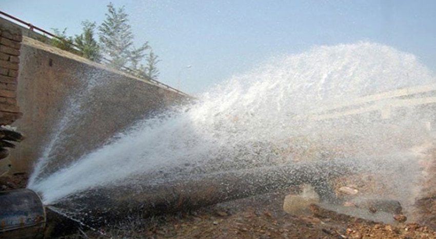 Officials say the water pipeline needs 24 hours to be repaired. (Photo: Public News)