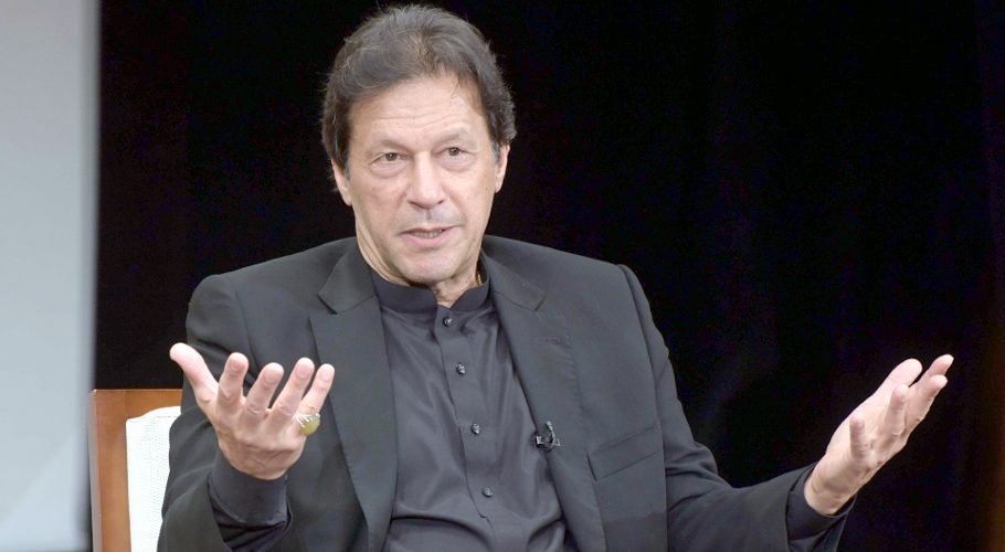 PM says Pakistan is rich in resources but misused by Bhutto and Sharif family (Photo Online)
