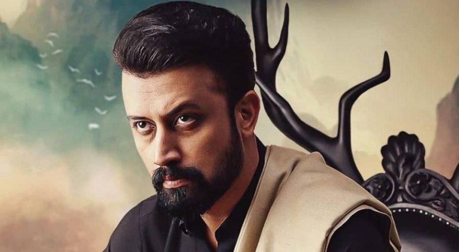 Sang e Mah has attracted a lot of attention because star-singer Atif Aslam (Online)